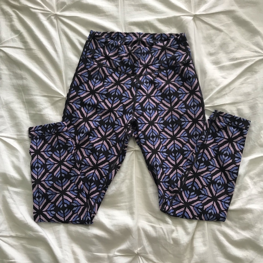 Aerie patterned leggings